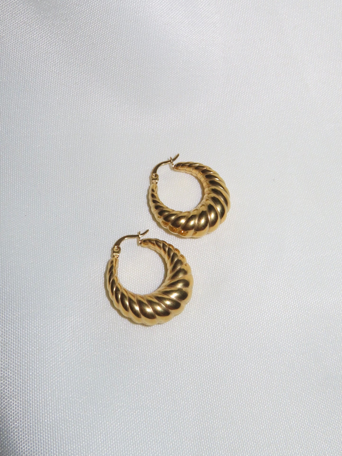 DONNA EARRINGS