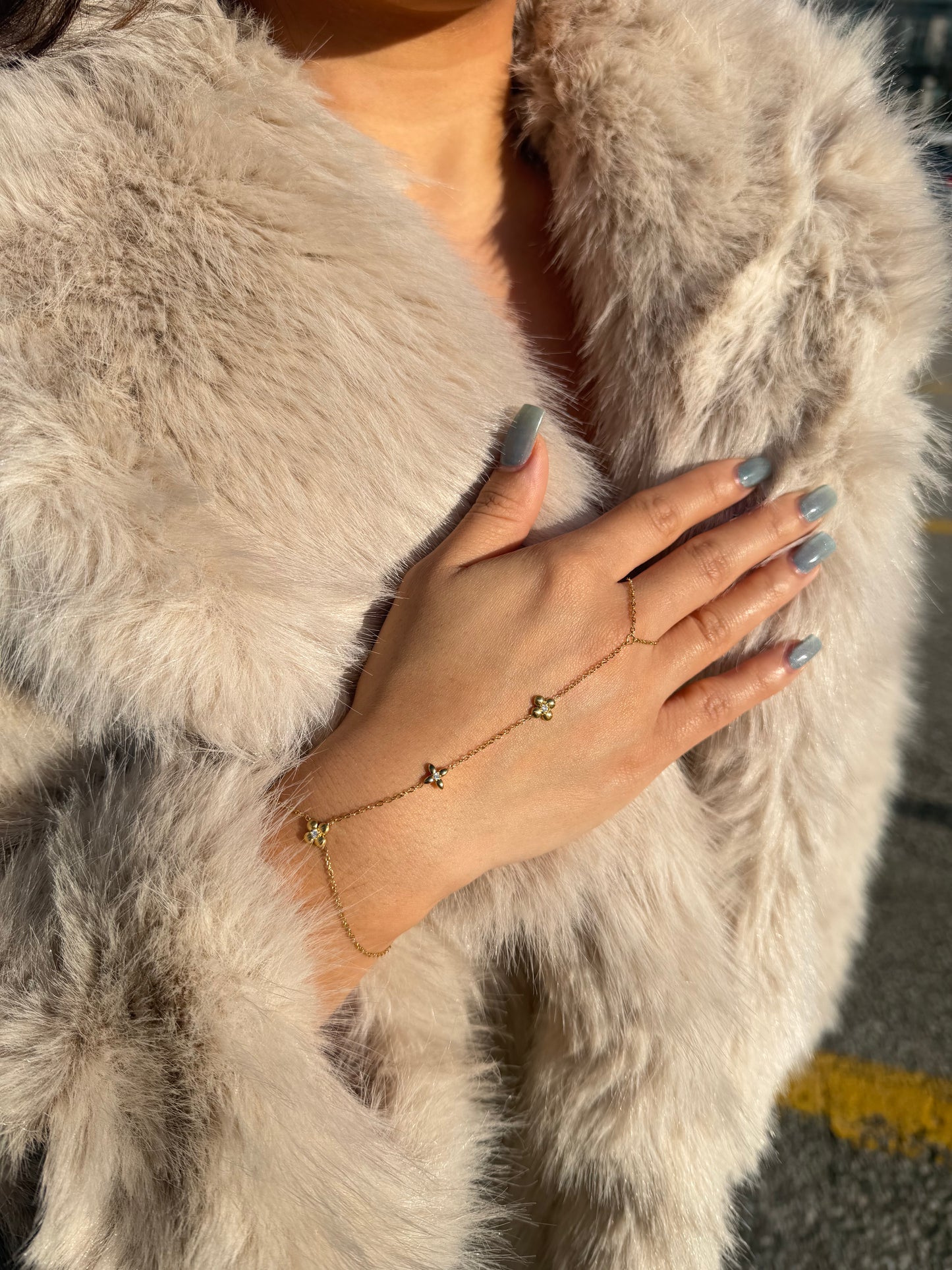 AMELIA HANDCHAIN