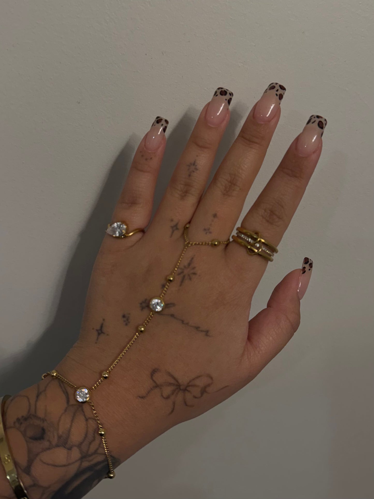 BELLAMY HANDCHAIN