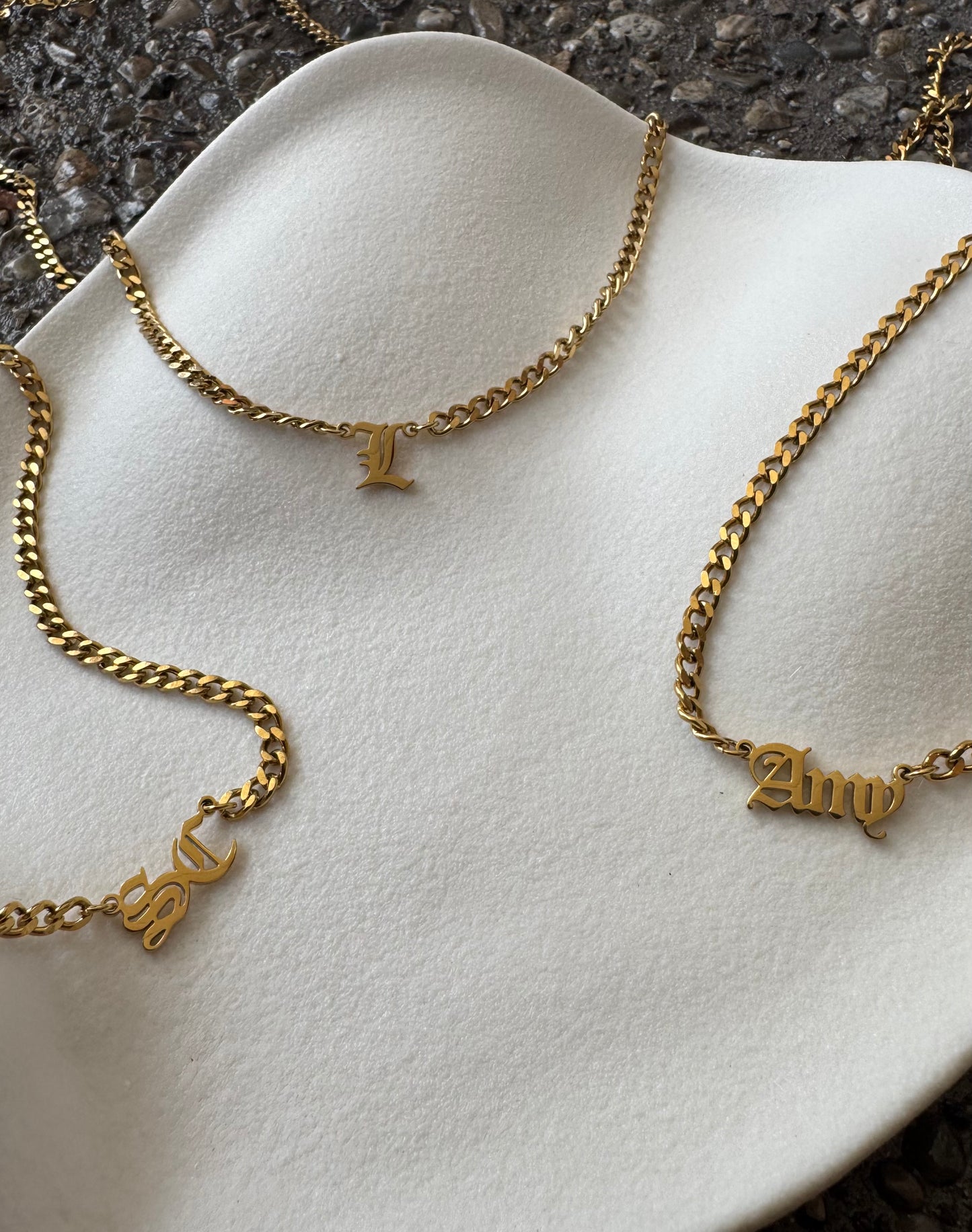 DREA NAME NECKLACE