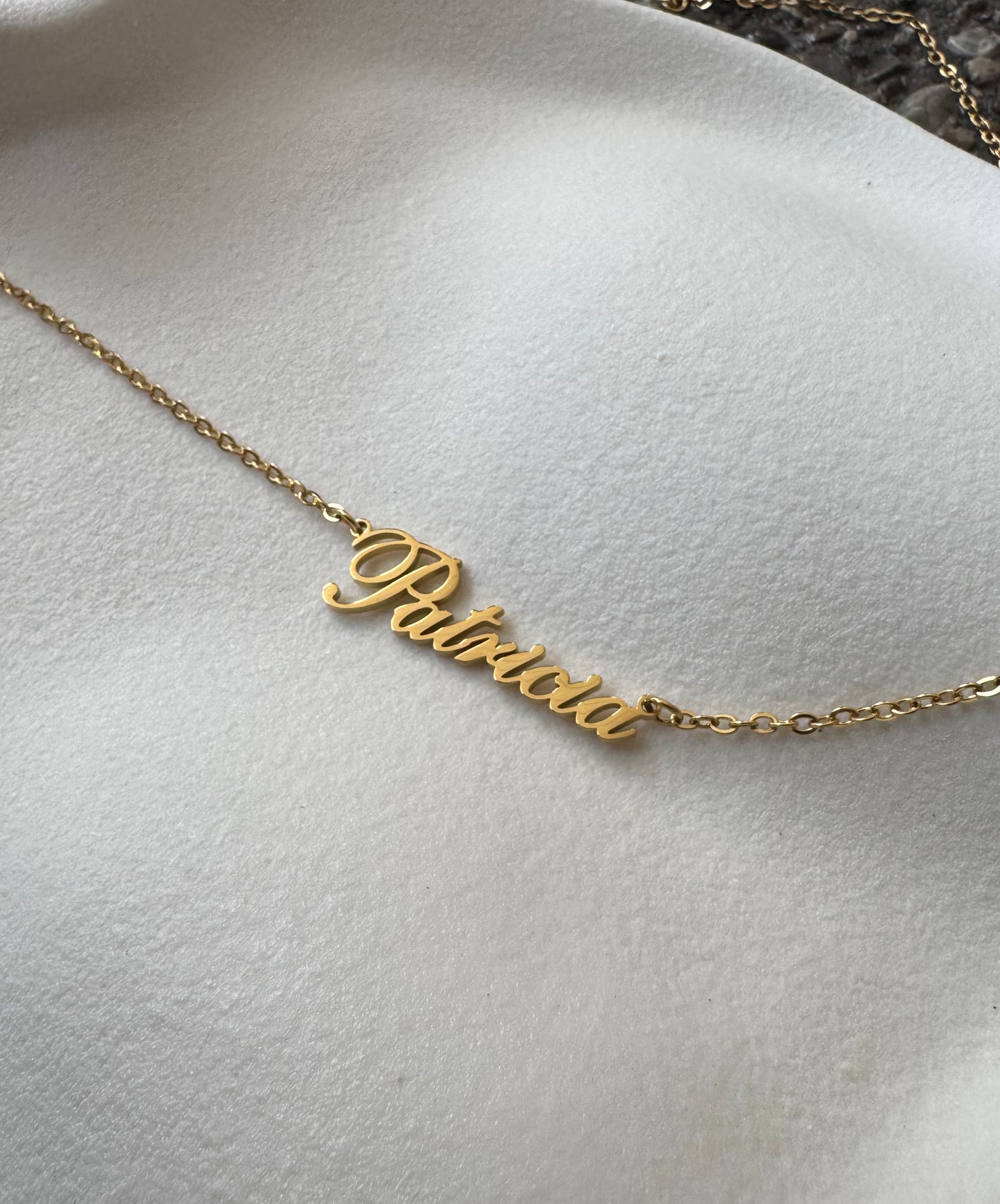 AIYANA NAME NECKLACE