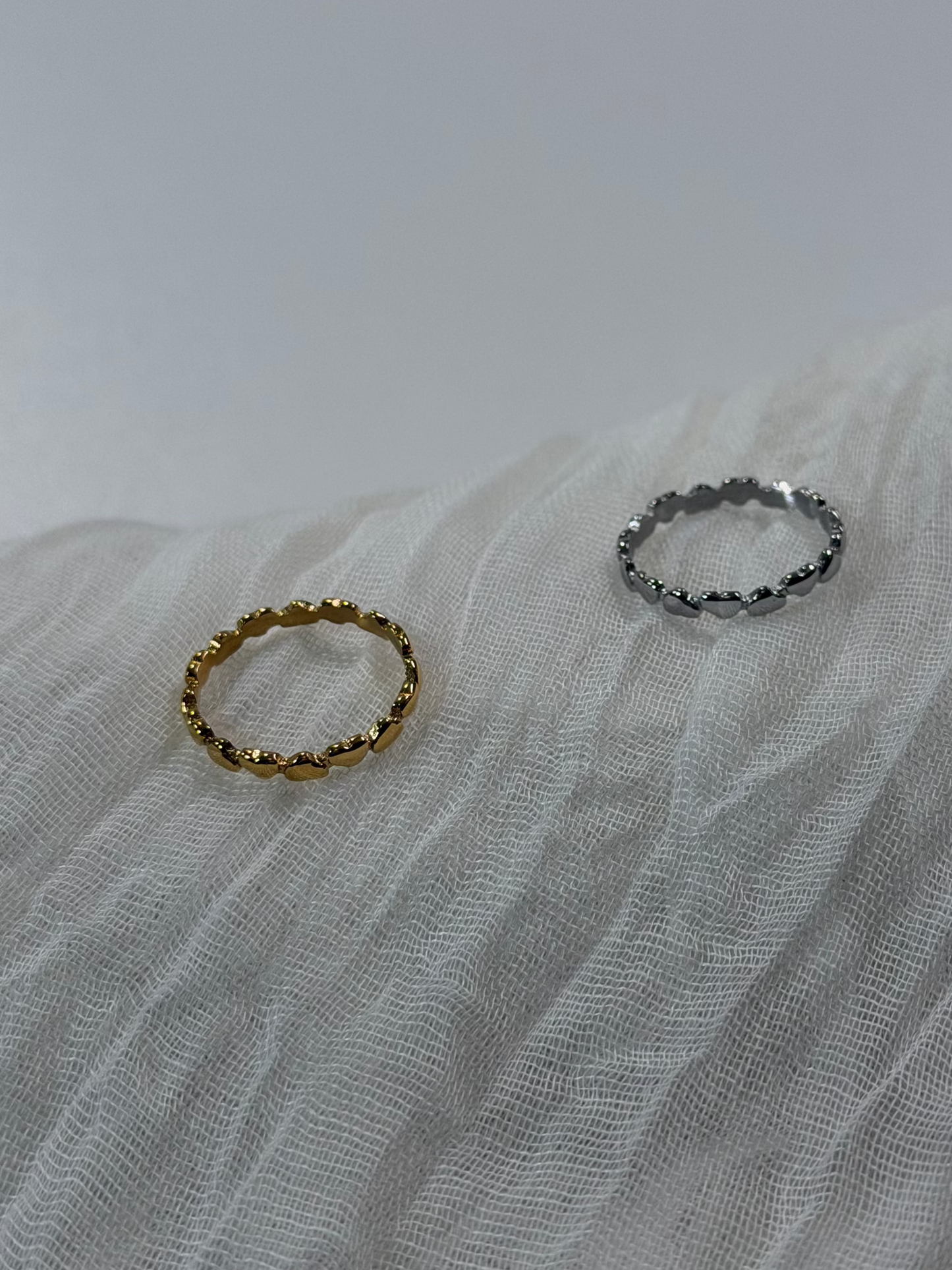 AMORA RING